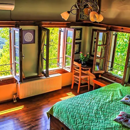 Stoikos Hotel 3*